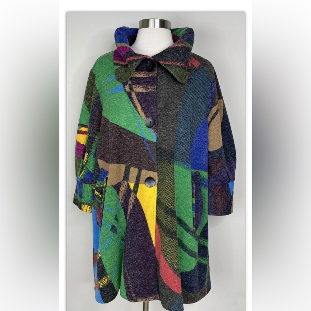 Damee INC Jacket. Size: L